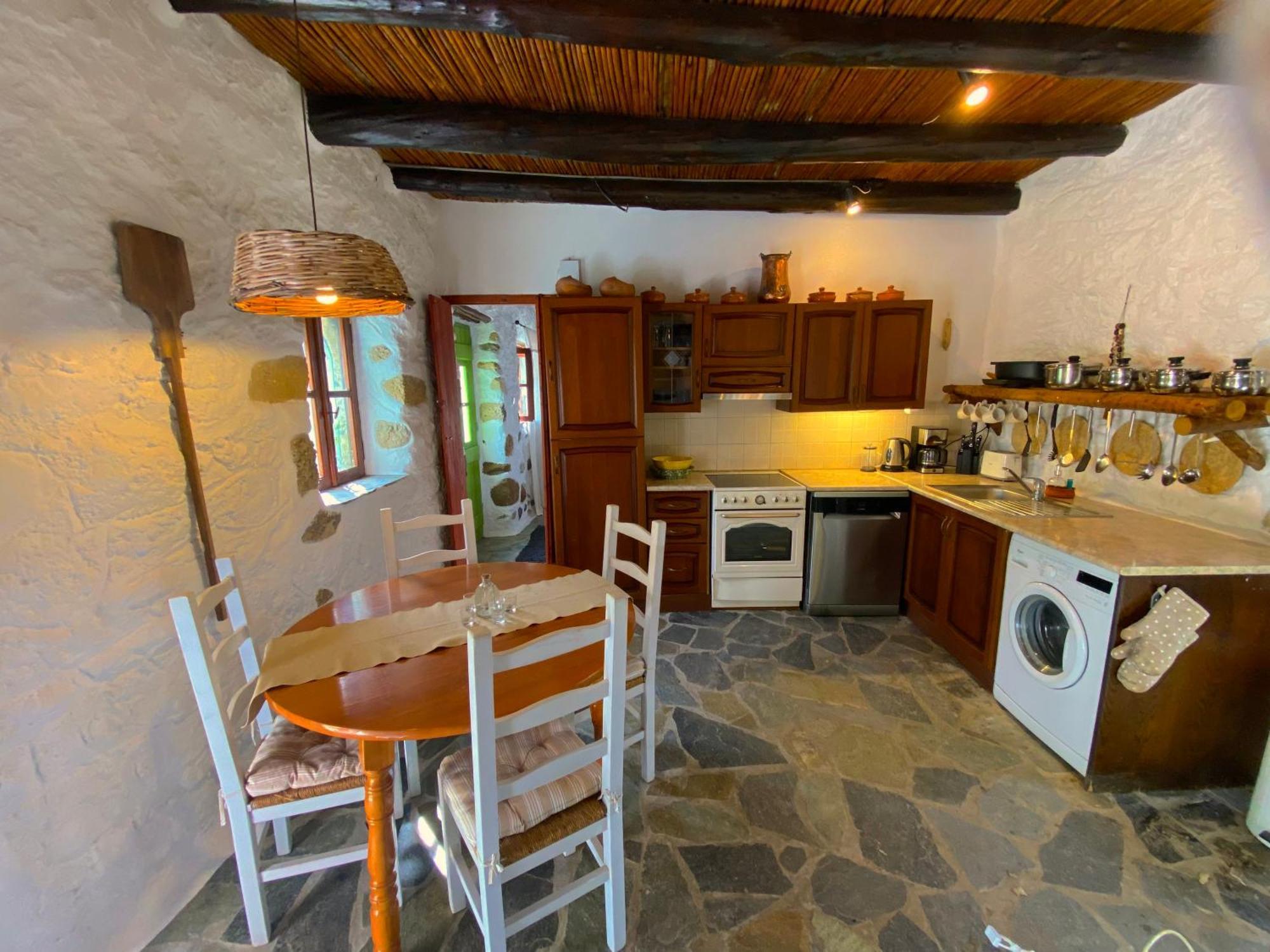 Natura Cottages Makrýgialos Exteriör bild