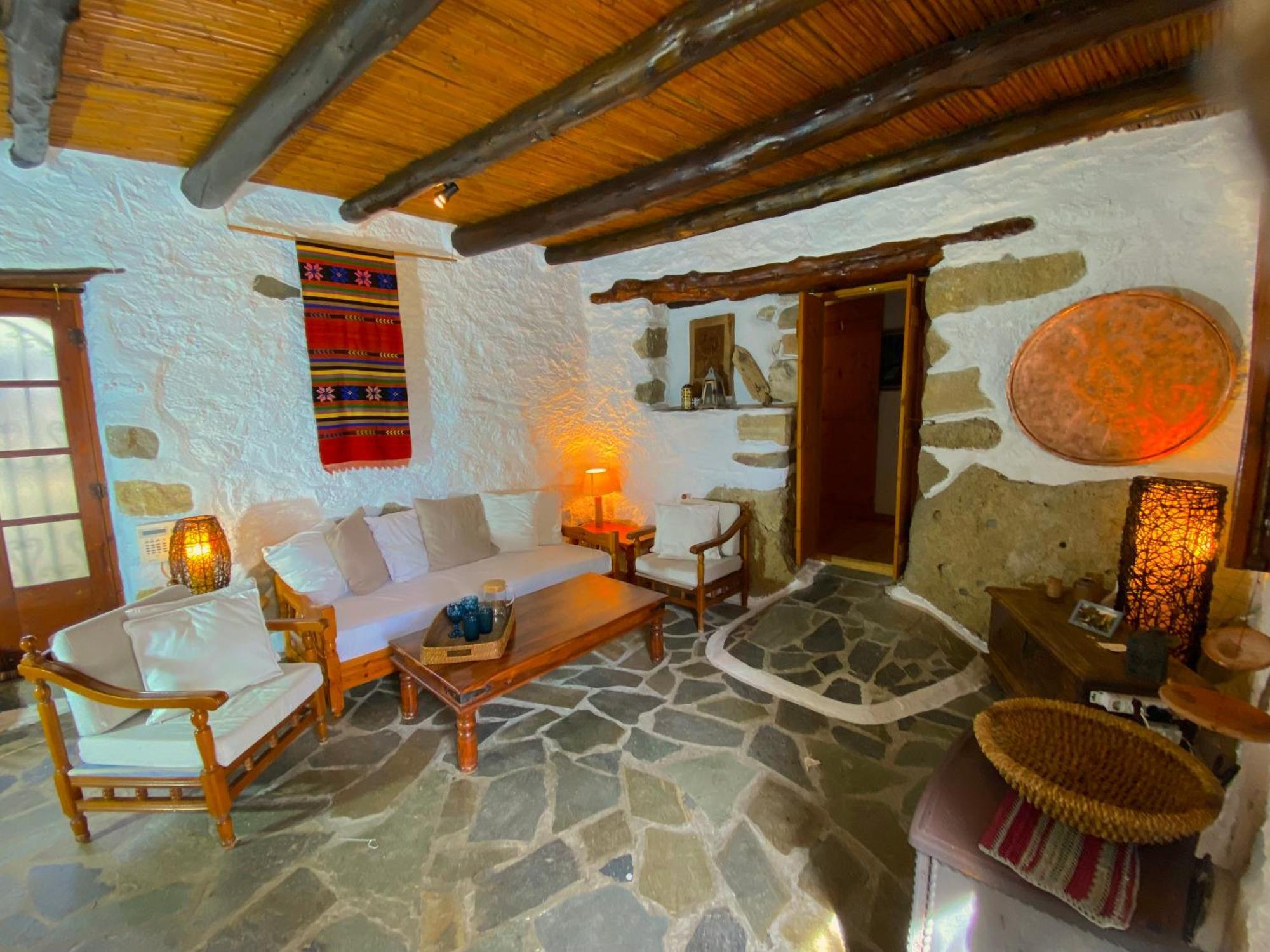 Natura Cottages Makrýgialos Exteriör bild